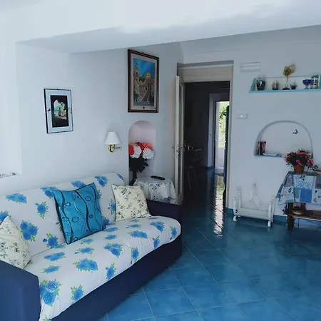 Casa Vacanze La Rosa Del Mare Amalfi Exterior photo