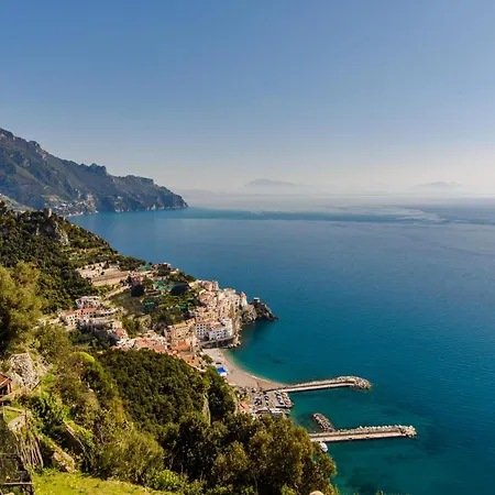 Casa Vacanze La Rosa Del Mare Amalfi Exterior photo